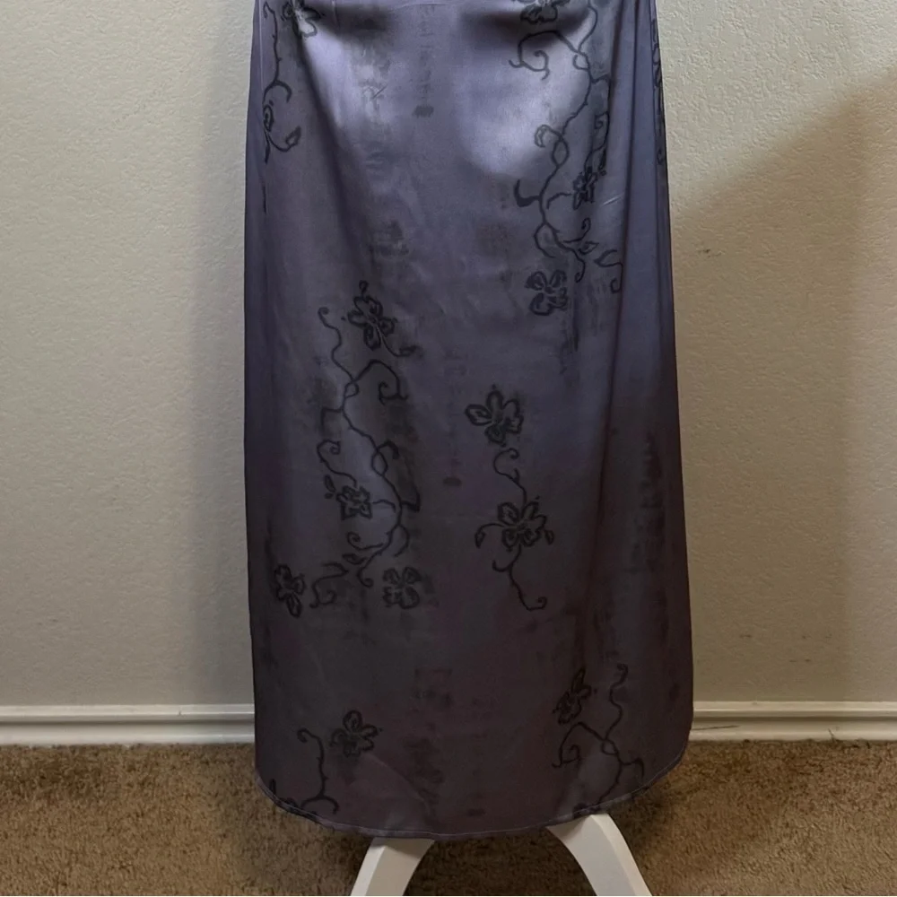 Elegant Purple Maxi Dress - Picture 10 of 14